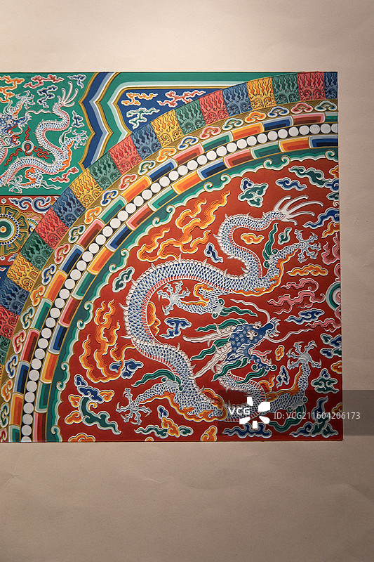 故宫百年守护展寿安宫脊檩和玺彩画小样图片素材