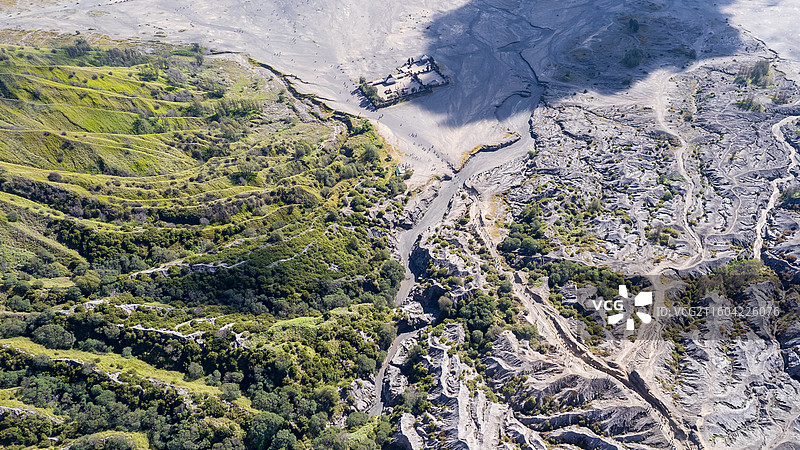 活火山与死火山图片素材