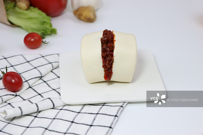 馒头配酱图片素材