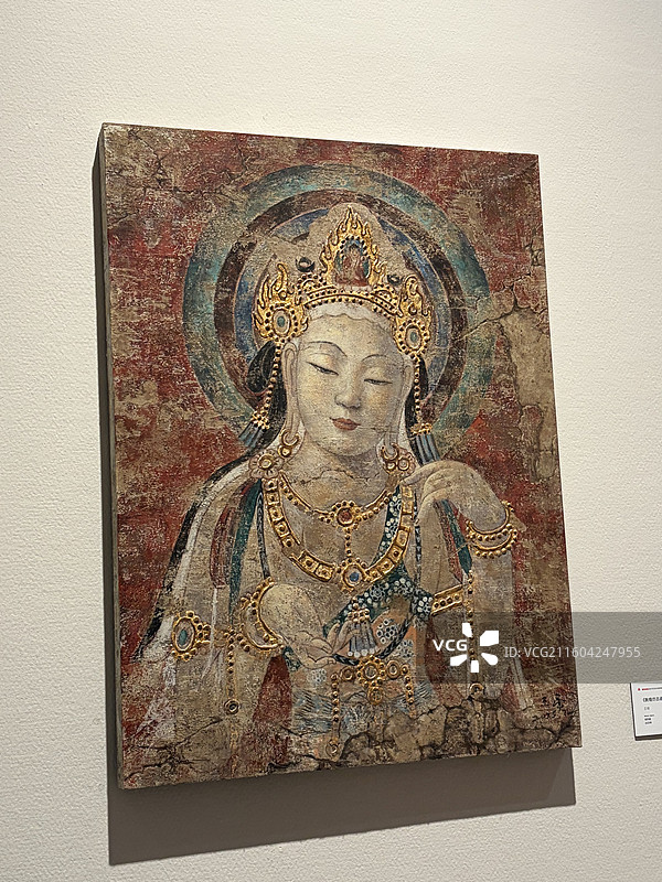 深圳关山月美术馆 “朝圣敦煌” 免费画展 敦煌艺术与当代创作的视觉盛宴图片素材