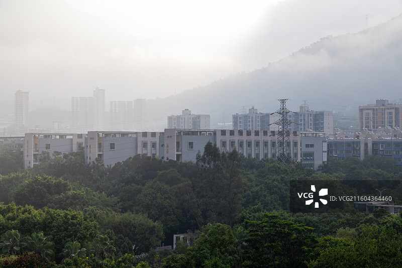 四川攀枝花米易县城日出景色图片素材