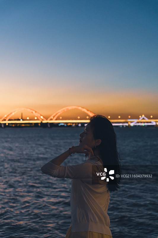 夏日傍晚的长沙湘江段风光图片素材