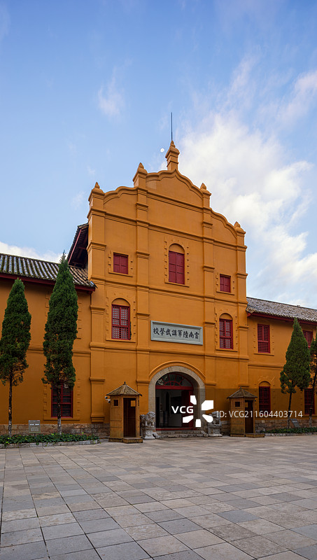 座落于昆明市五华区翠湖边的昆明陆军讲武堂图片素材