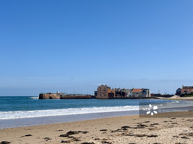 英国爱丁堡海滨小镇，北贝里克的海岸线风景图片素材