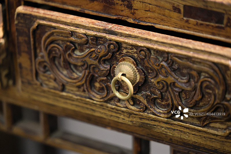 江南水乡古镇民居石桥倒影花朵菊花特写图片素材