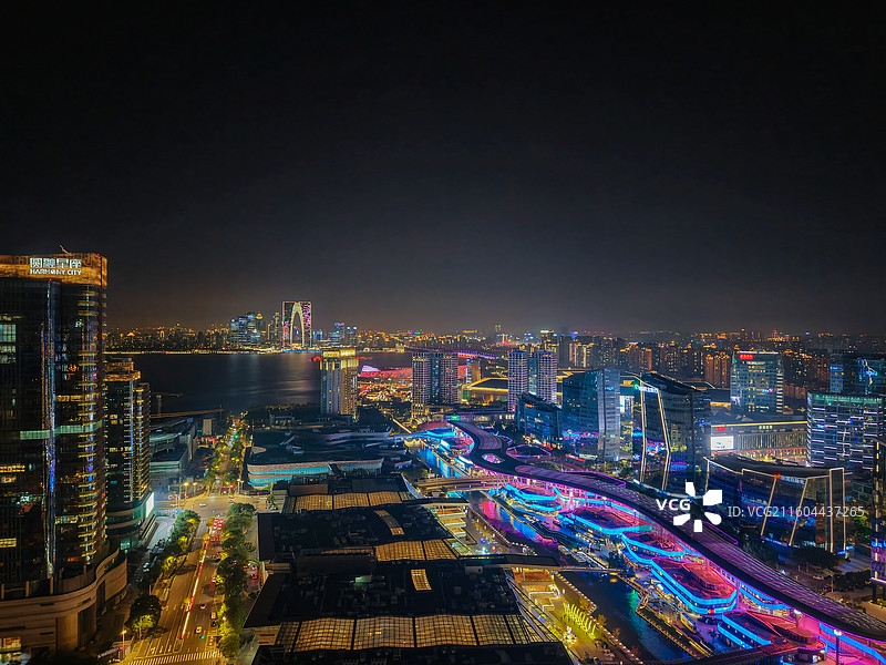 航拍苏州园区金鸡湖夜景风光图片素材