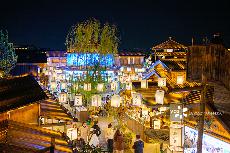 扬州东关街街道夜景图片素材