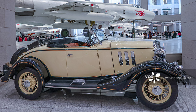 中国人民革命军事博物馆展出的装备图片素材