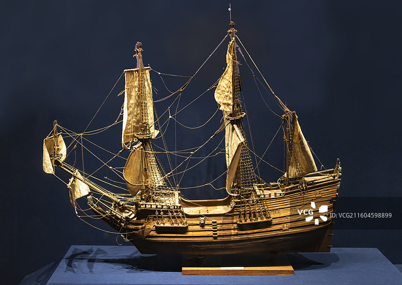 16世纪欧洲用于远洋贸易的武裴商船 模型 国家海洋博物馆图片素材