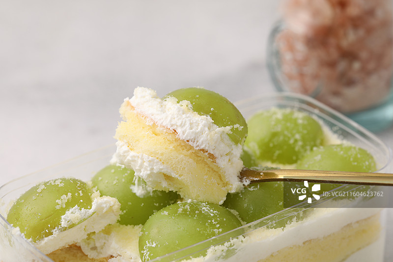 青提盒子蛋糕图片素材