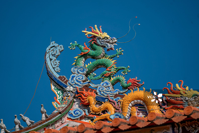 泉州的元妙观闽南剪瓷雕和木雕艺术图片素材