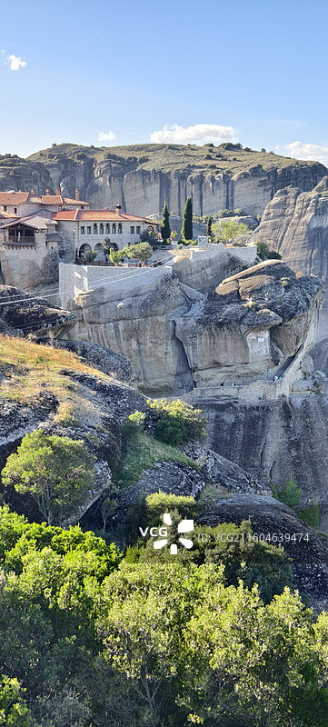希腊色萨利大区特里卡拉州～天空之城·梅黛奥拉-矗立的巨型砂岩柱图片素材