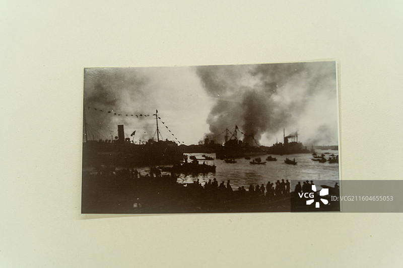 四川成都马库斯和松杰的朋友们和平小屋展出的二战时期照片图片素材