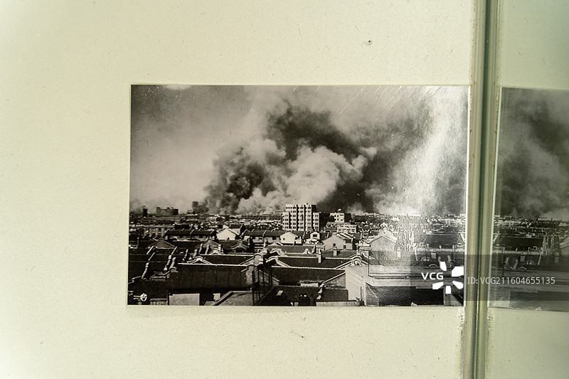 四川成都马库斯和松杰的朋友们和平小屋展出的二战时期照片图片素材