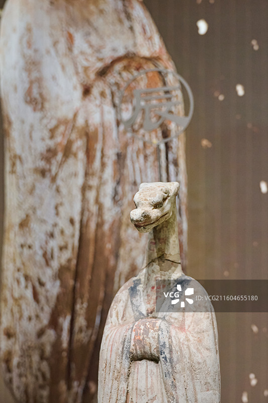 陕西西安咸阳国际机场 西部机场博物馆 四方馆：唐代 陶十二生肖俑 辰龙图片素材