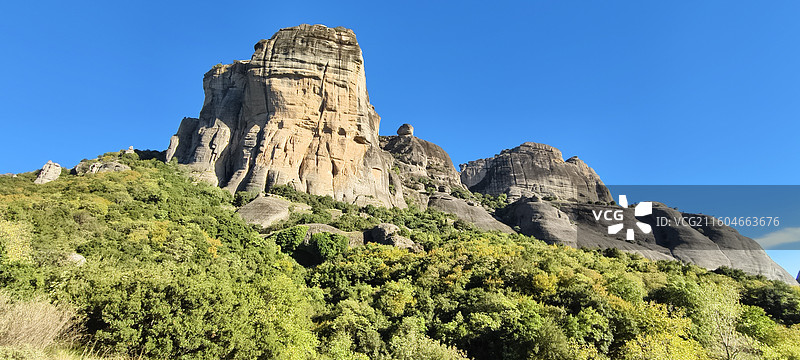 希腊色萨利大区特里卡拉州～天空之城·梅黛奥拉-矗立的巨型砂岩柱图片素材