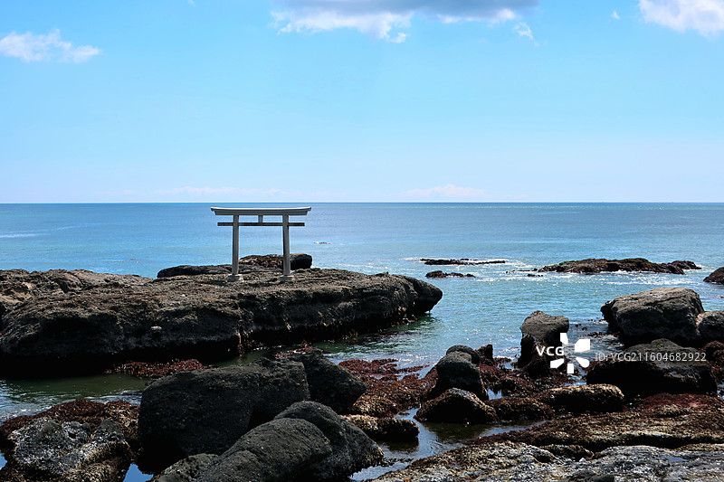 日本茨城县东茨城郡大洗町，大洗磯前神社的海中鸟居图片素材