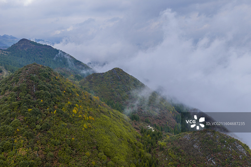 六盘水钟山区梅花山云海云雾缭绕图片素材