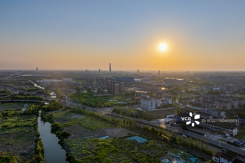 湖州市南浔区落日城市风光航拍图片素材