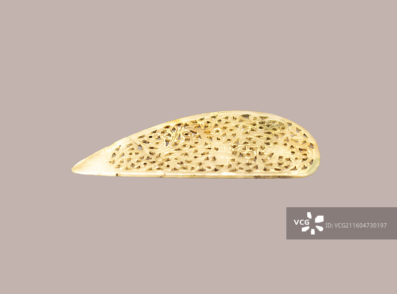 双鸟纹玉佩饰 金 固安县于沿村宝严寺地宫 廊坊博物馆图片素材