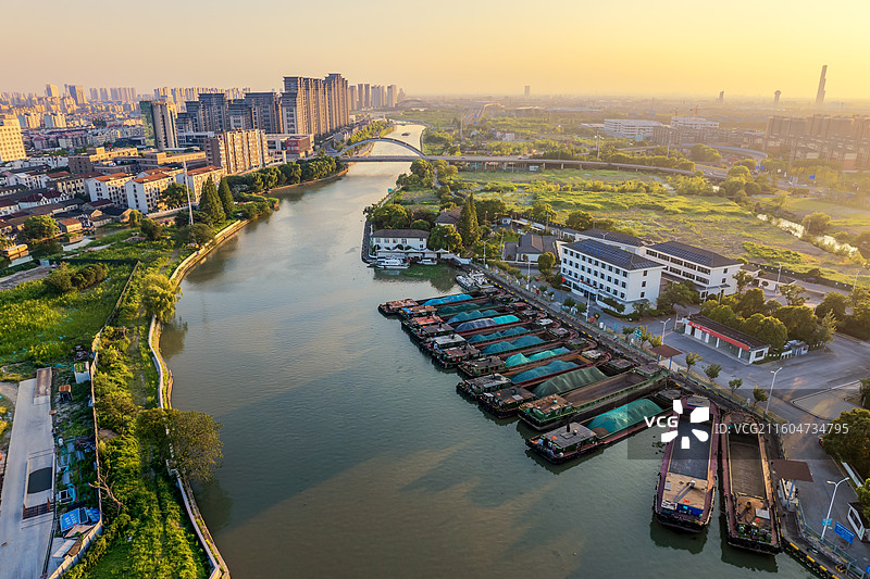 湖州市南浔区京杭大运河落日航拍图片素材