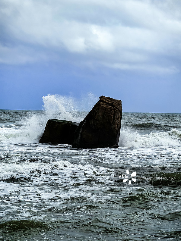 中国海南省万宁市日月湾景区，万宁日月湾海门石景区图片素材