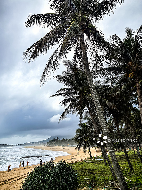 中国海南省万宁市日月湾景区，万宁日月湾海门石景区图片素材