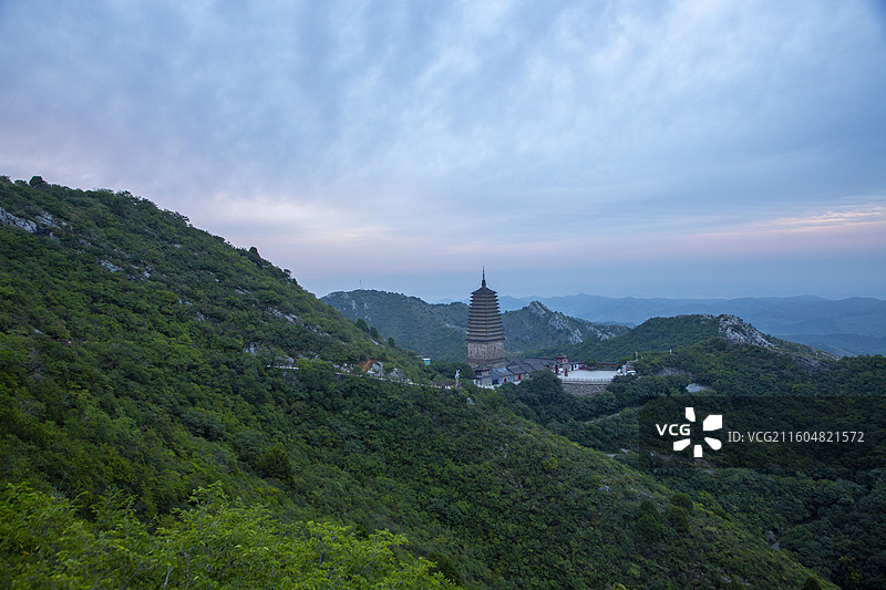 朝阳凤凰山图片素材