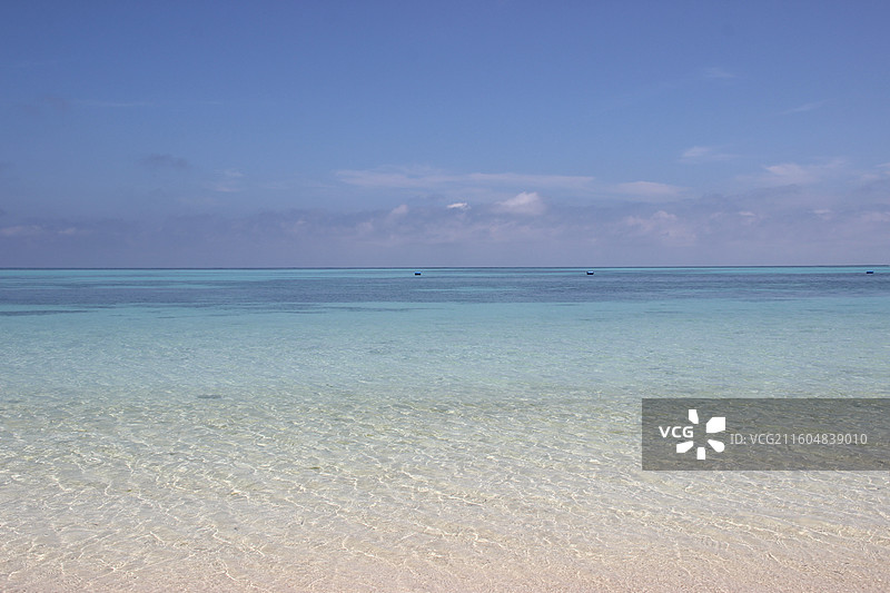 马来西亚沙巴亚庇环滩岛蓝天碧海自然风景图片素材