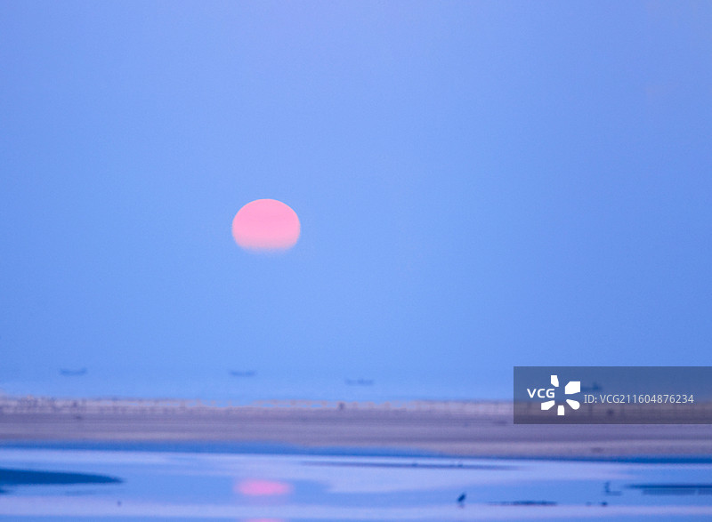 日出日落粉红太阳图片素材