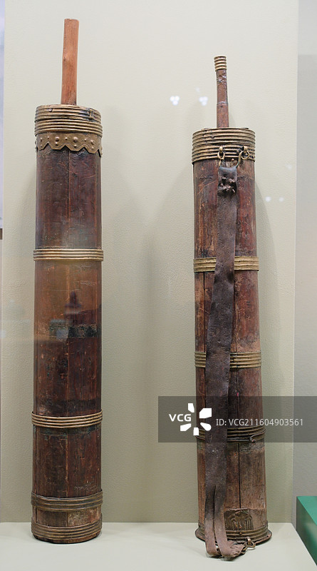 民国 酥油桶，鄂尔多斯市博物院藏，上海历史博物馆，鄂尔多斯草原文化展图片素材