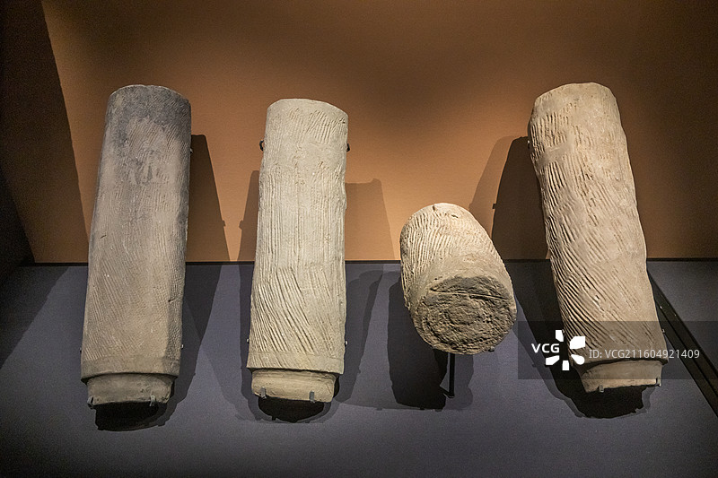 湖北省博物馆陶筒瓦当战国时期1979年江陵纪南城松柏鱼池遗址出土图片素材