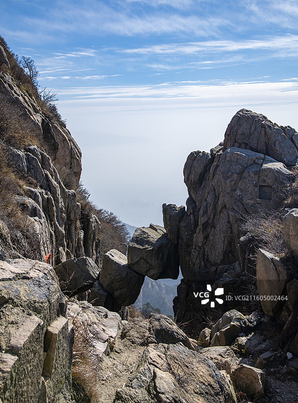 中国泰安 泰山风景名胜区 著名景点 仙人桥图片素材