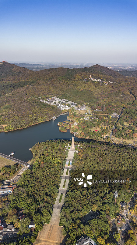 秋天的江苏镇江句容茅山风景区的茅山新四军纪念馆苏南抗战胜利纪念碑图片素材