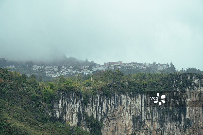 宜宾 兴文石海 天坑 喀斯特地貌图片素材