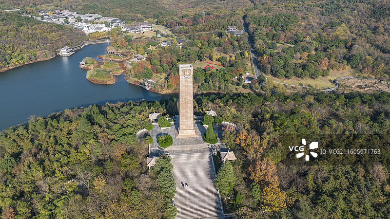 秋天的江苏镇江句容茅山风景区的茅山新四军纪念馆苏南抗战胜利纪念碑图片素材