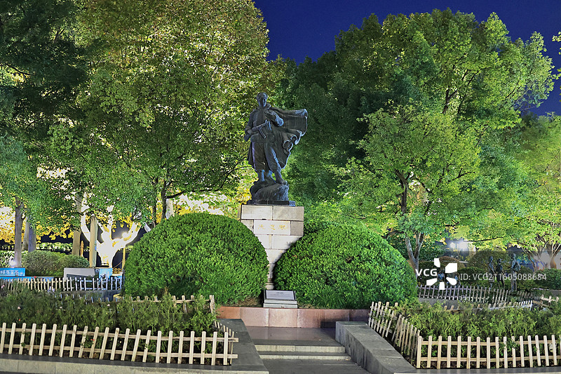 西湖志愿军雕像图片素材