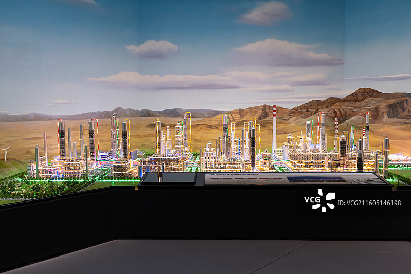 新疆地质矿产博物馆藏独山子石化化产业链全景模型图片素材