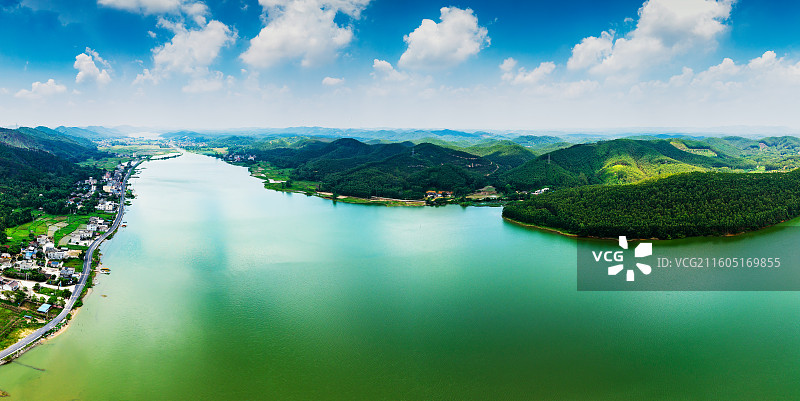 广西小洱海：合浦县曲樟乡六湖风光，青山绿水绘画卷图片素材