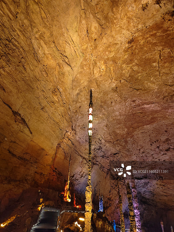 张家界黄龙洞定海神针图片素材