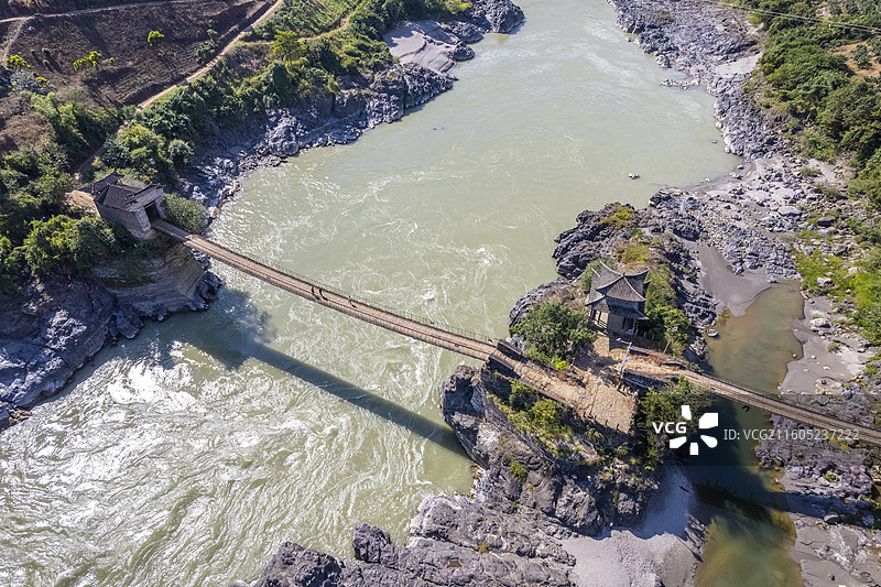 云南怒江双虹桥古建筑风光图片素材