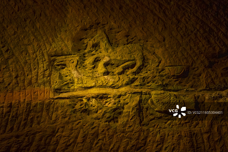 浙江省龙游县龙游石窟马鸟鱼图石刻图片素材