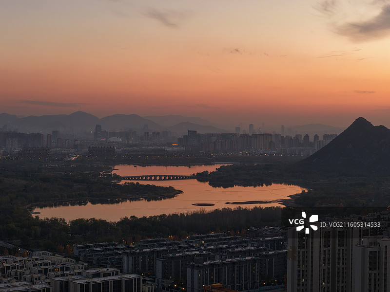 济南华山湖图片素材