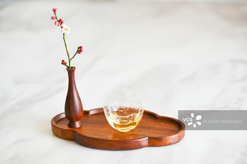 创意木瓶插花茶桌摆件图片素材