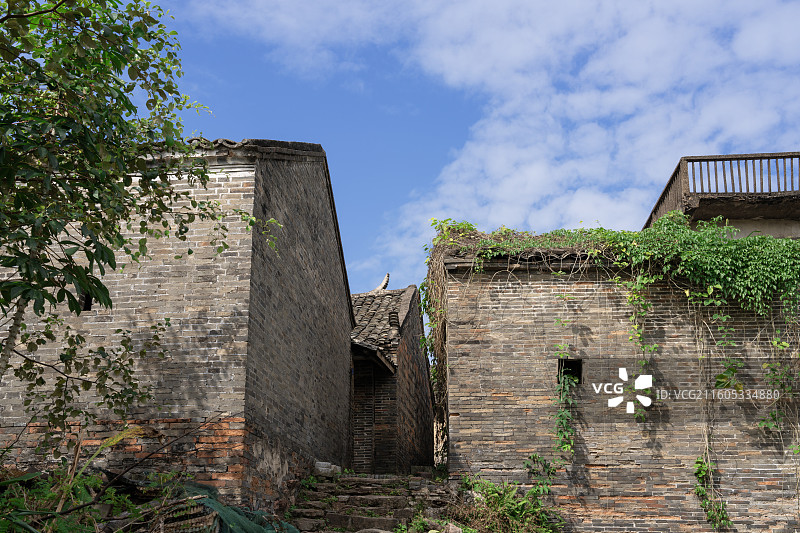 中国广西南宁市江南区江西镇三江坡宋村古建筑群美丽风景图片素材