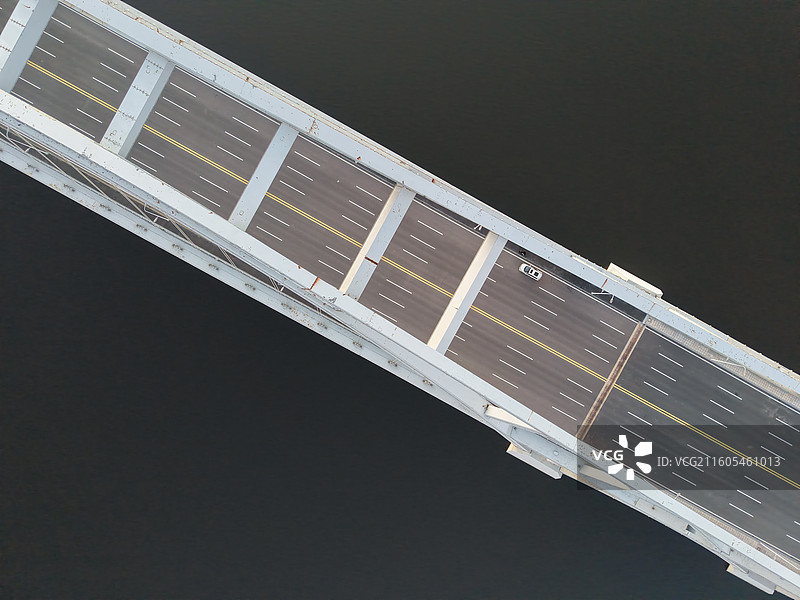 航拍跨海大桥图片素材