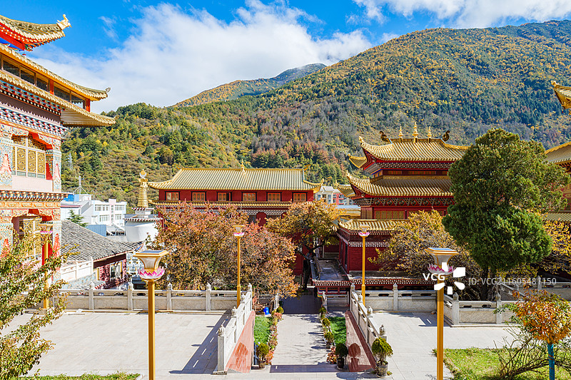 四川甘孜州康定金刚寺图片素材