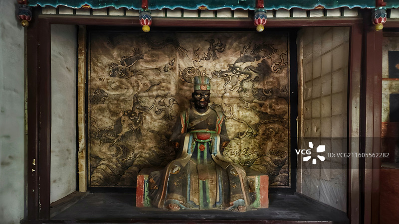 太原晋祠三圣祠坐南朝北，建于清乾隆二年，面阔三间，供奉药王、真君、黑龙王，具江南园林风格。图片素材