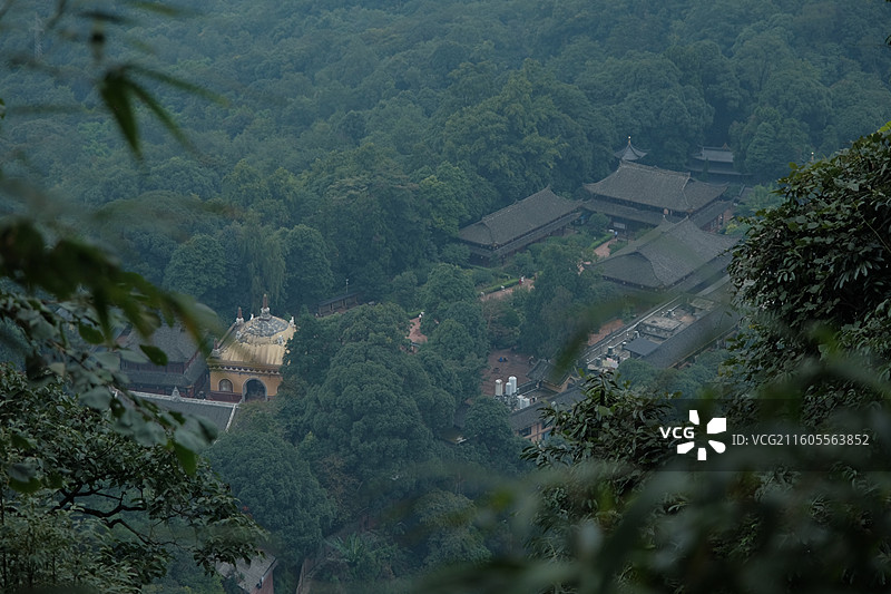 峨眉山著名寺庙，万年寺图片素材