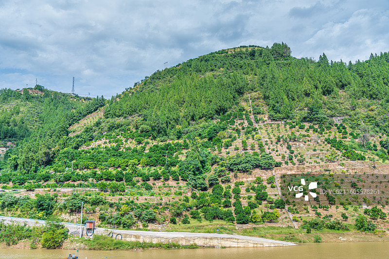 重新——宜昌  长江三峡沿岸 自然风光图片素材